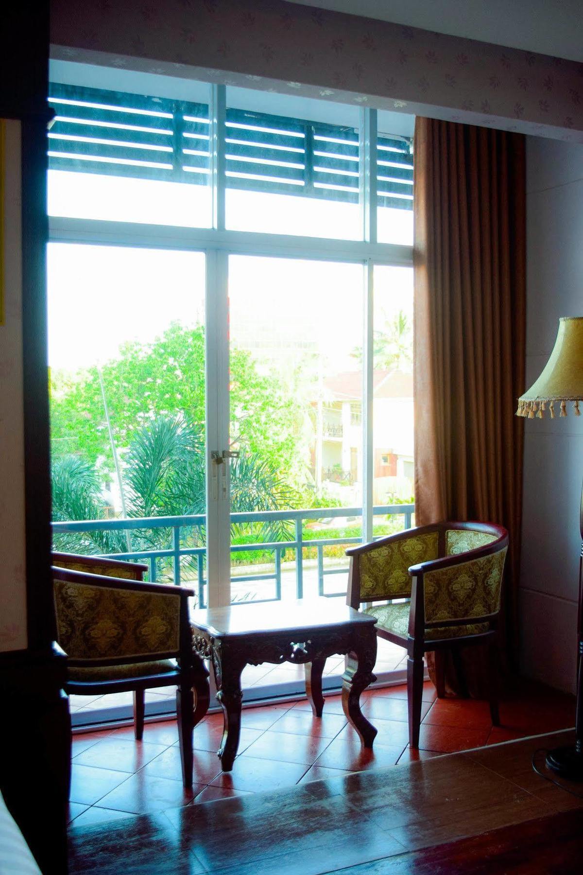 Vientiane Golden Sun Hotel Eksteriør billede