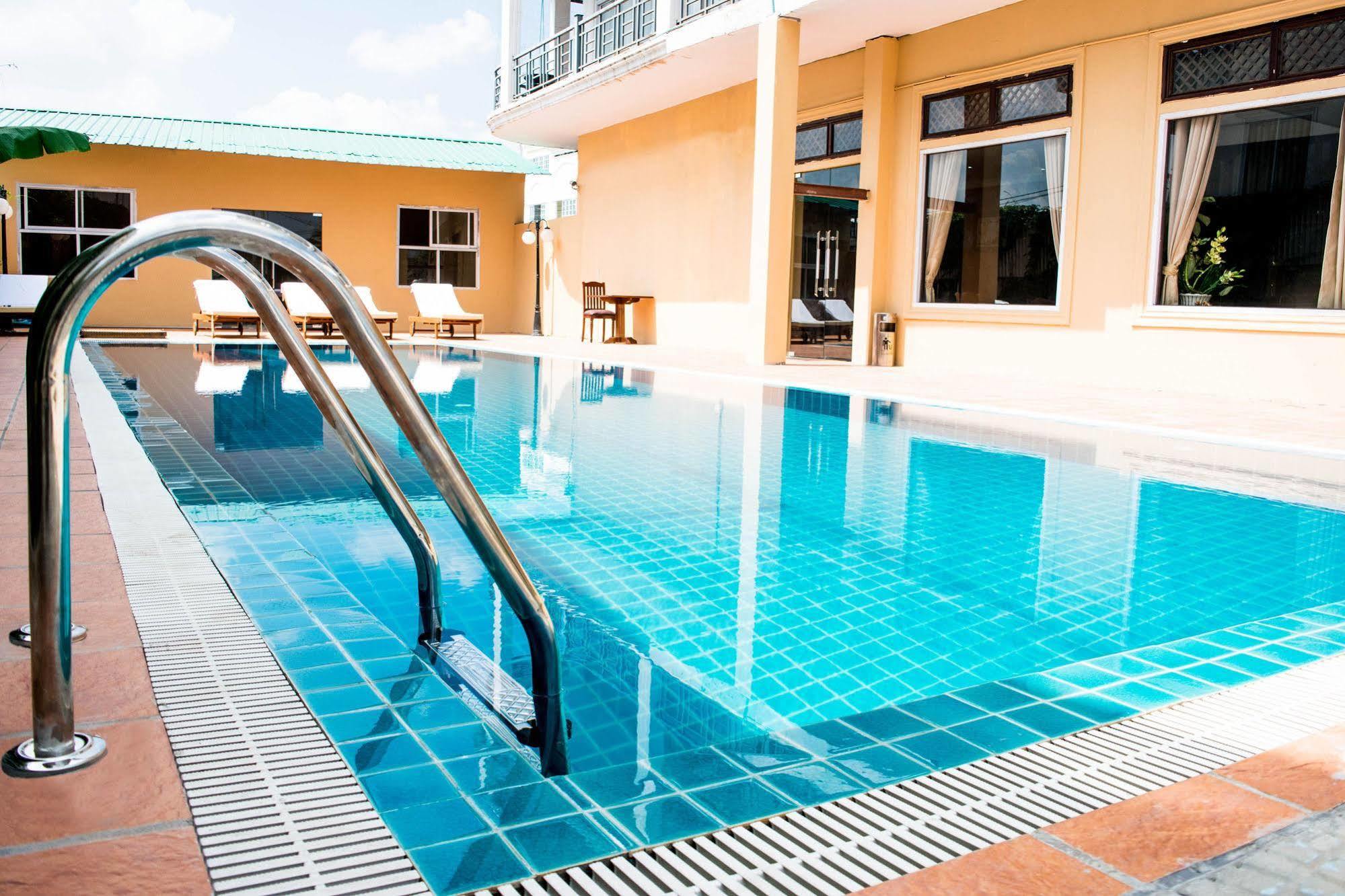 Vientiane Golden Sun Hotel Eksteriør billede